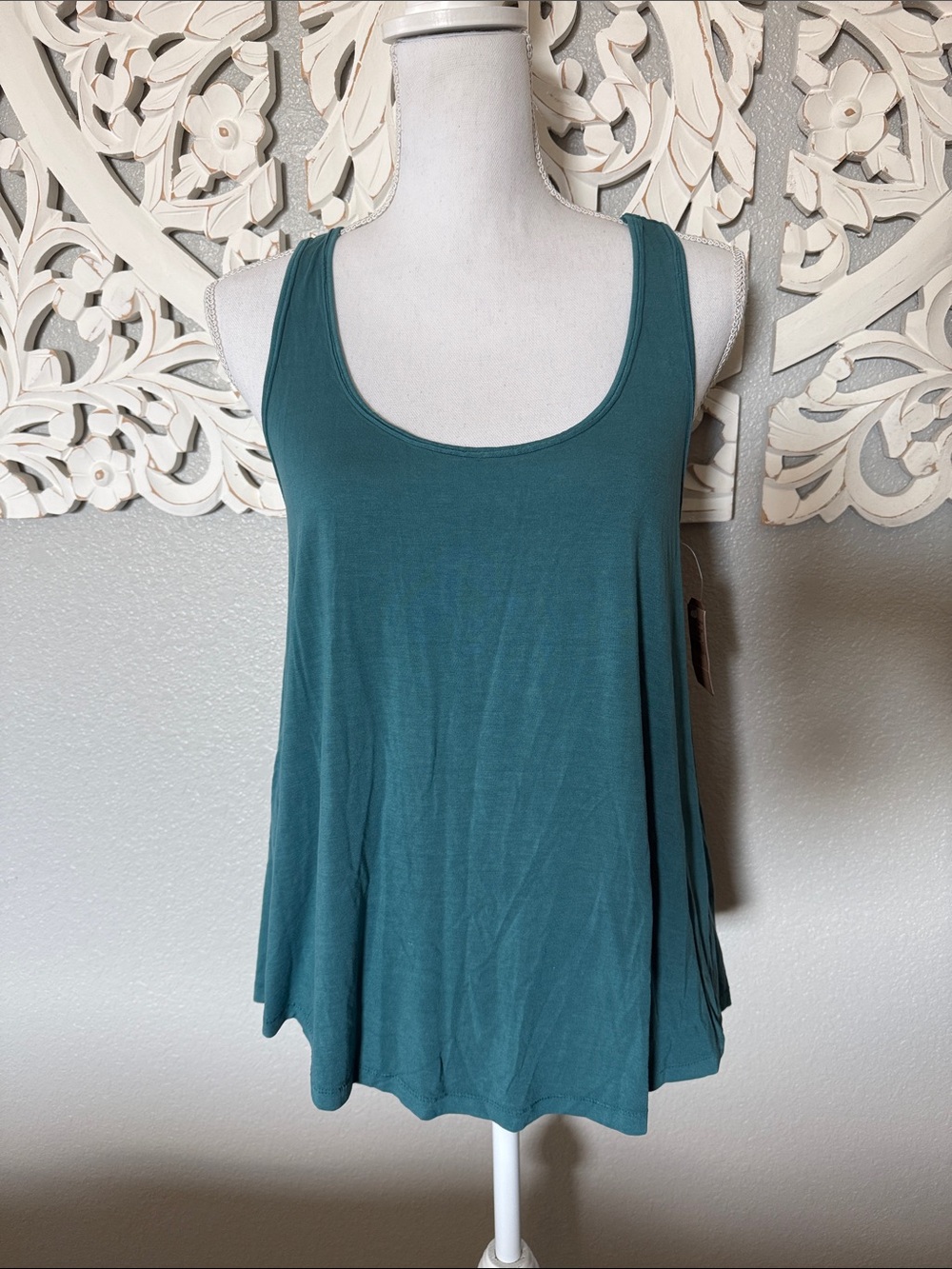 American Eagle Outfitters Teal Scoop Neck Swing Tank NWT